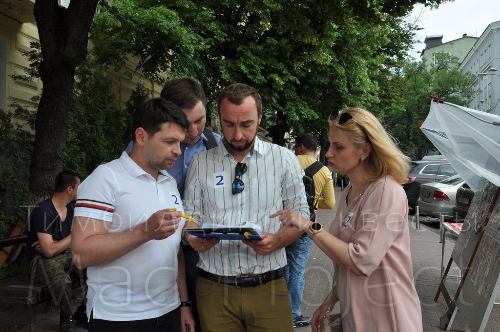 Организовать пеший квест в Киеве